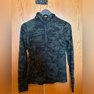 Lululemon Camo Define Jacket! Women’s size 8. Great condition!!